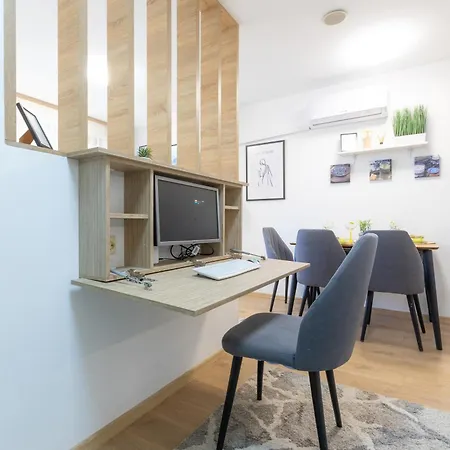 Mountain Escape & View & Relax شقة *