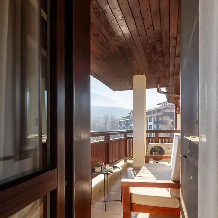 Mountain Escape & View & Relax * بانسكو